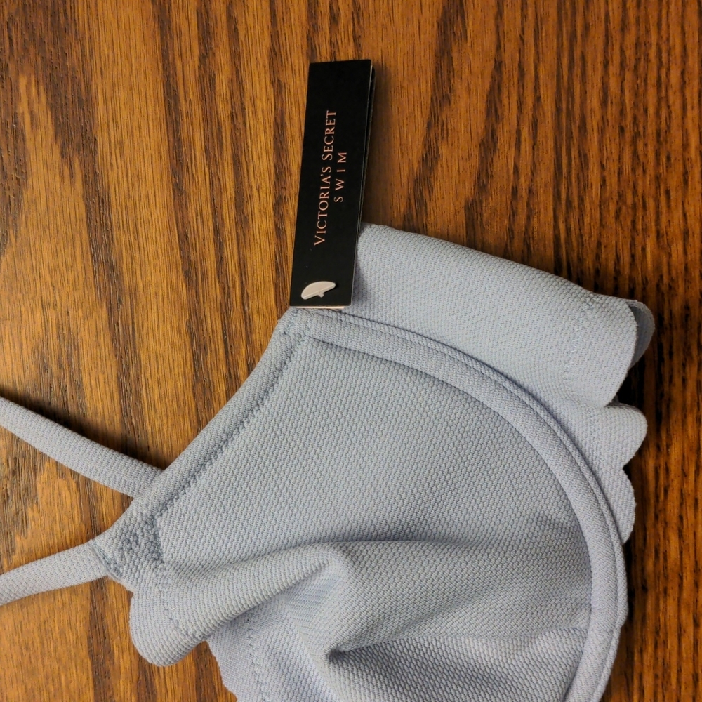 Icy Lavender Scallop Wicked Bikini Top - Picture 3 of 4